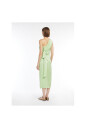 robe-en-satin-a-une-epaule