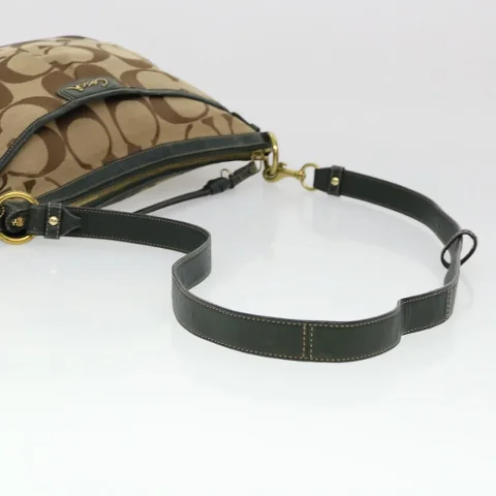 Coach Pre-owned Canvas shoulder-bags Beige Dames