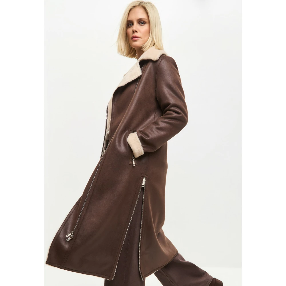 Cesare Gaspari Bruine Faux Reversible Shearling Lange Jas Brown Dames