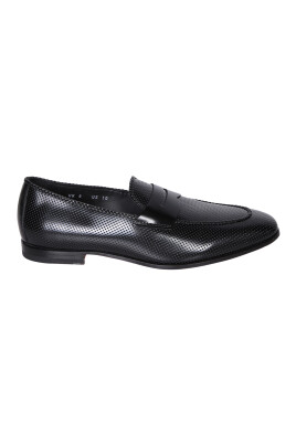 black-loafers-for-men