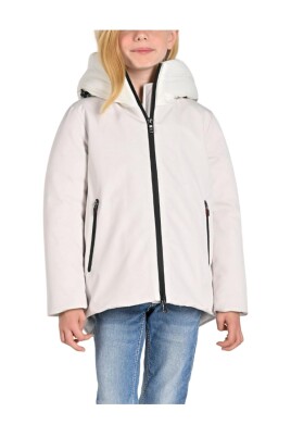water-resistant-jacket-with-high-collar