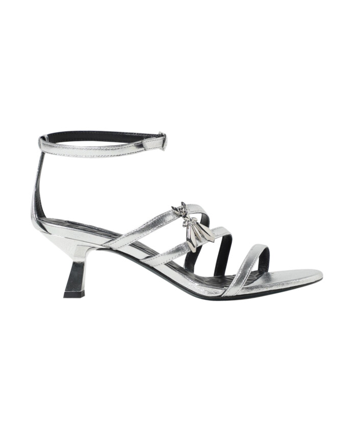 sandales-en-cuir-argent-design-elegant-et-a-la-mode
