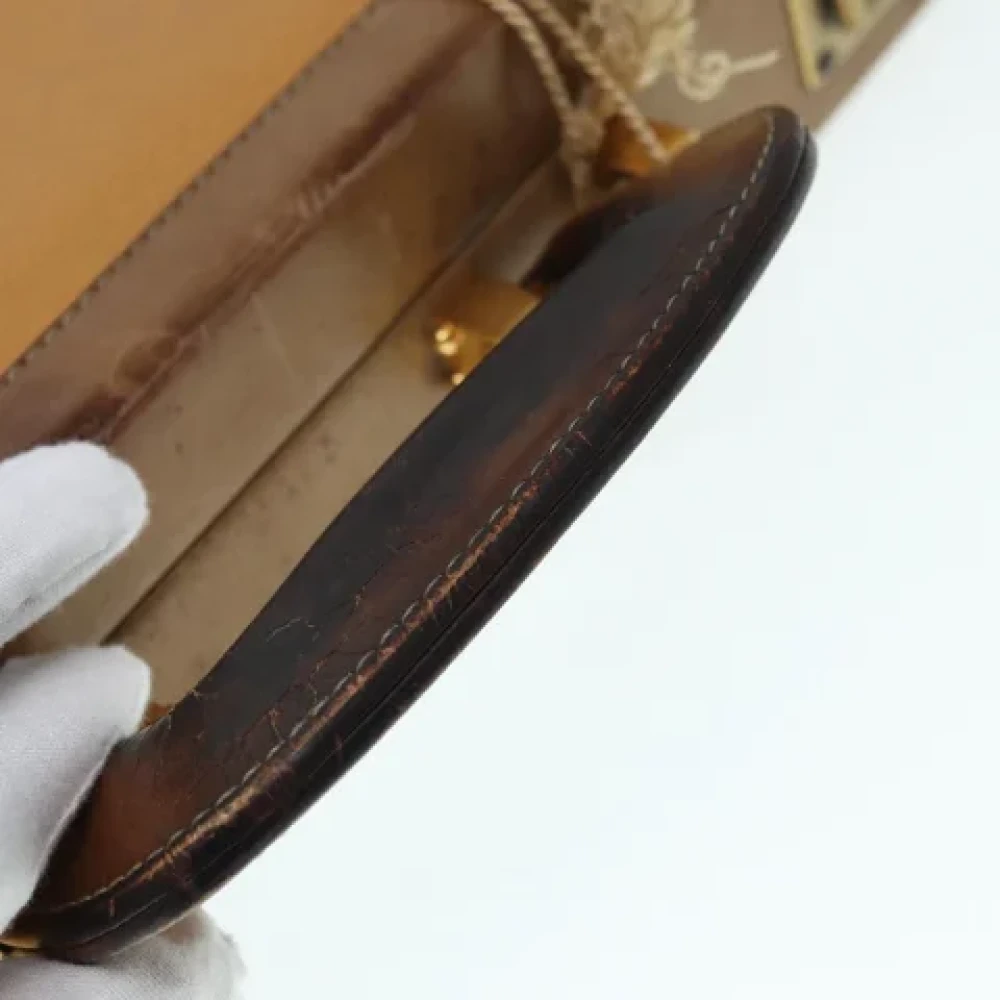 Loewe Pre-owned Leather handbags Beige Dames