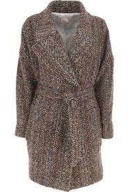 Single-Breasted Coats