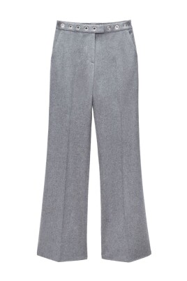 pantalon-gris-avec-oeillets