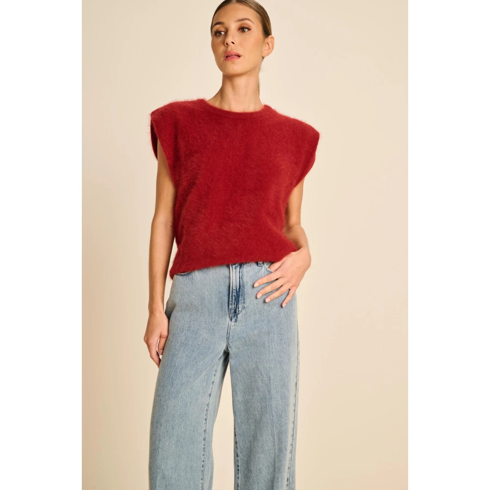 March23 Maya Top Red Dames
