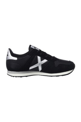 casual-black-leather-sneakers-for-men