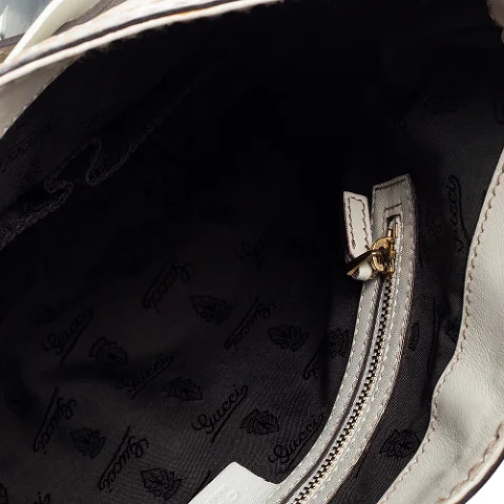 Gucci Vintage Pre-owned Coated canvas handbags White Unisex
