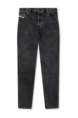 1995-straight-cut-jeans