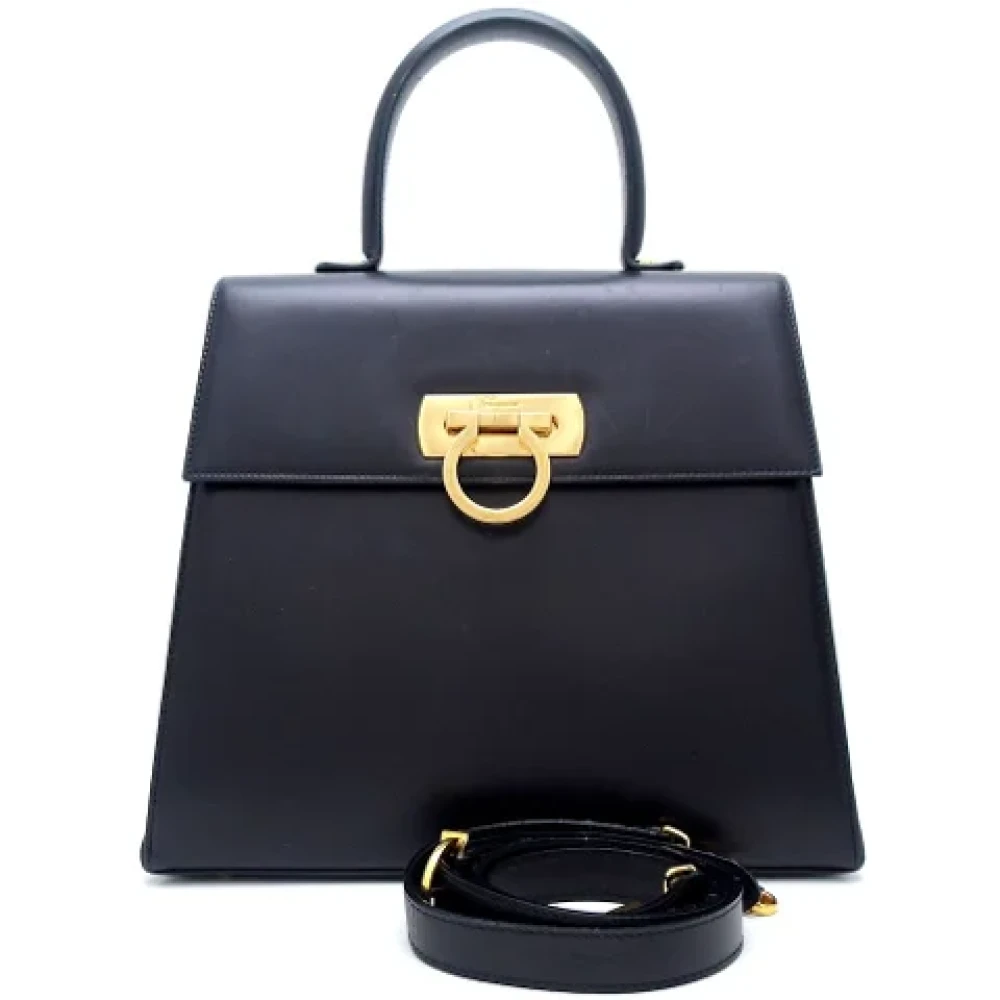 Salvatore Ferragamo Pre-owned Leather handbags Black Dames