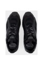 black-leather-sneakers-round-toe