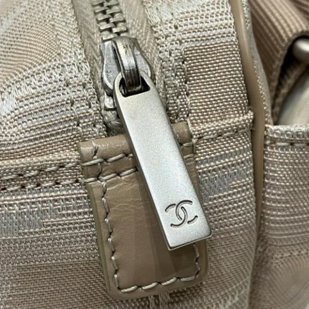 Chanel Vintage Pre-owned Canvas chanel-bags Beige Dames