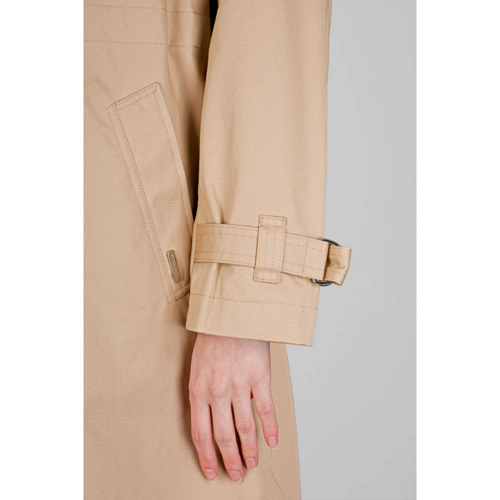 Woolrich Beige Katoenen Trenchcoat met Trekkoord Taille Beige Dames