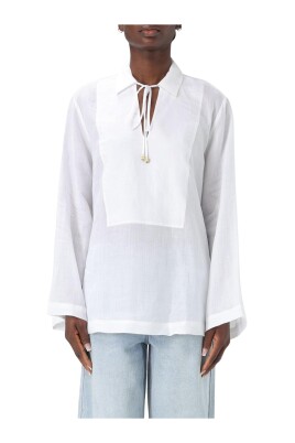 chemise-blanche-a-boutons