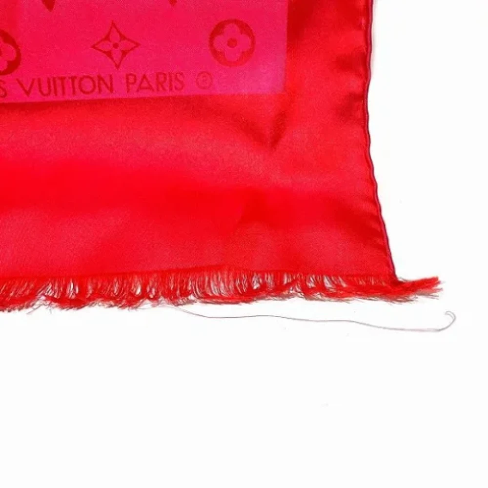 Louis Vuitton Vintage Pre-owned Silk scarves Pink Dames