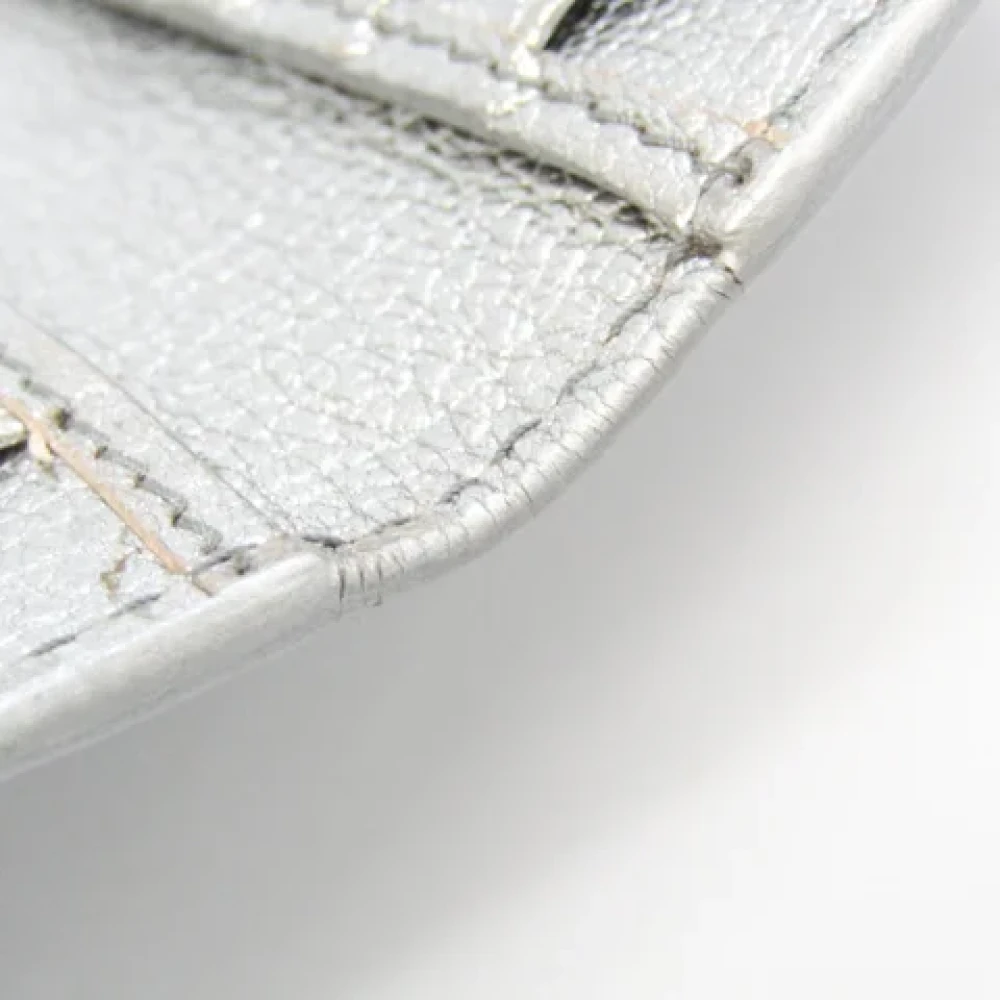Miu Pre-owned Leather wallets Gray Dames