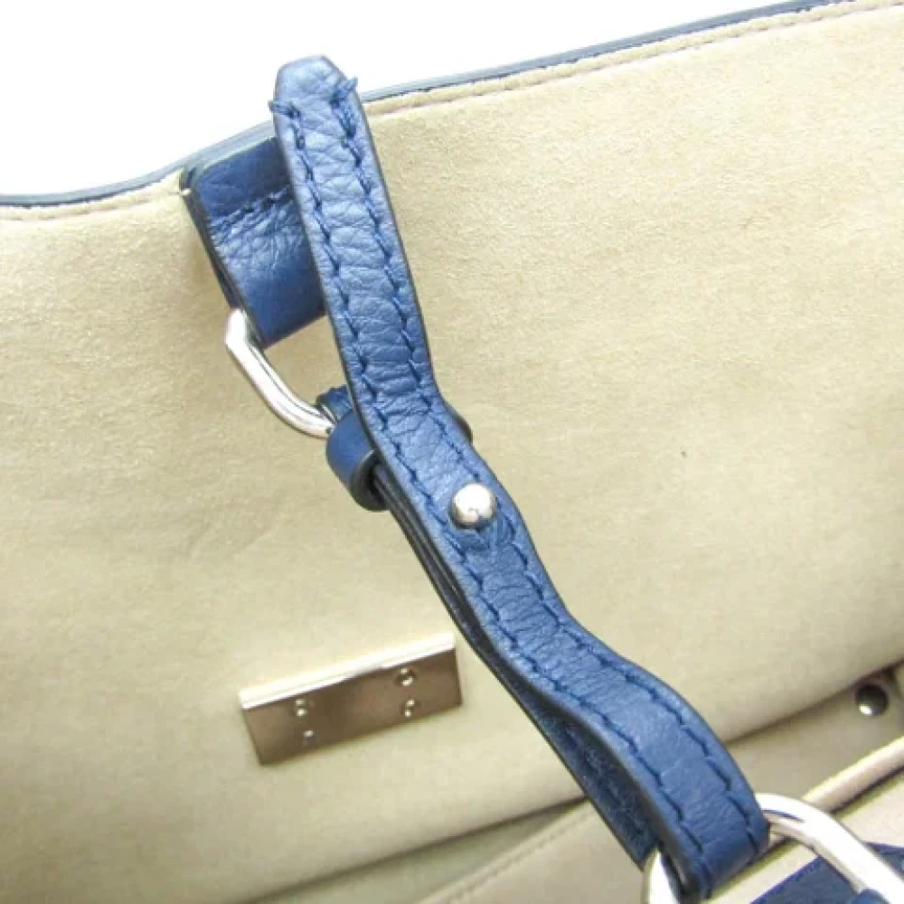 Givenchy Pre-owned Leather handbags Blue Dames
