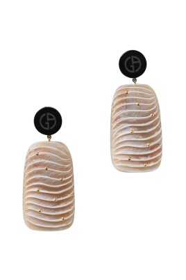 wave-gold-earrings-elegant-modern-style