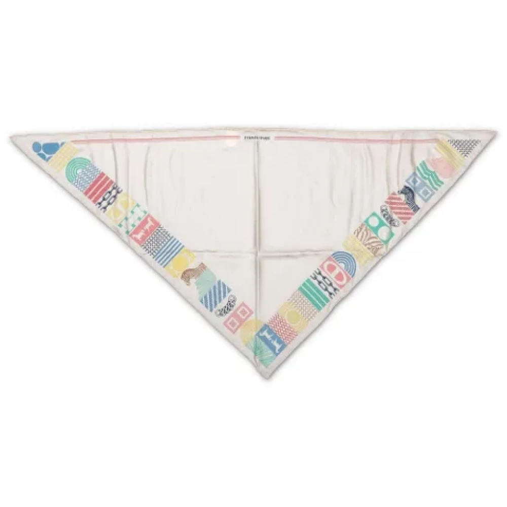 Hermès Vintage Pre-owned Silk scarves White Dames