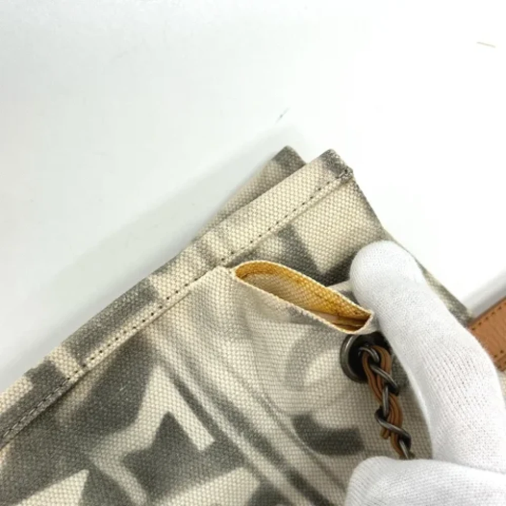 Chanel Vintage Pre-owned Leather chanel-bags Beige Dames