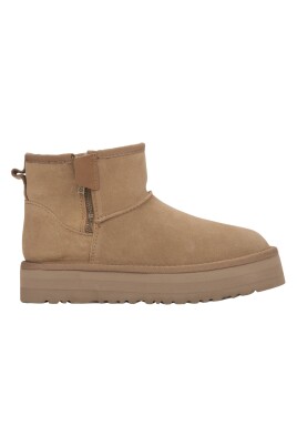 womenand-39-s-beige-snow-boots-made-of-genuine-velour-with-a-fur-lining-estro-er00117593