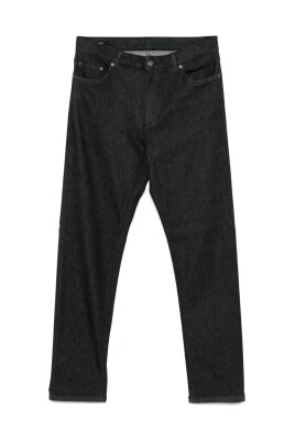 black-classic-five-pocket-jeans