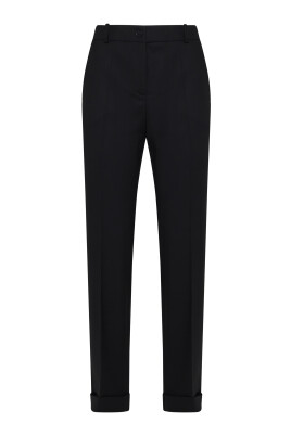 black-trousers