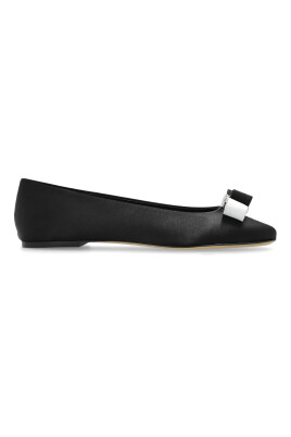 satin-ballet-flats-with-applique
