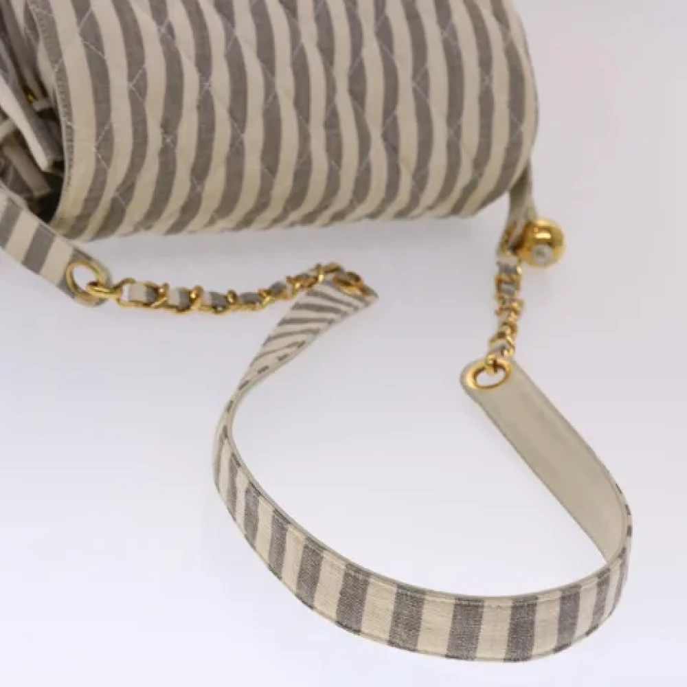 Chanel Vintage Pre-owned Canvas shoulder-bags Beige Dames
