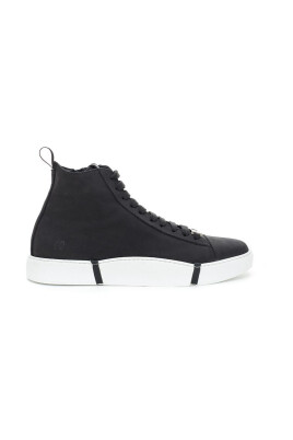 elegant-suede-sneakers-in-chic-black