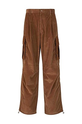 pantalons-elegants-pour-hommes-et-femmes