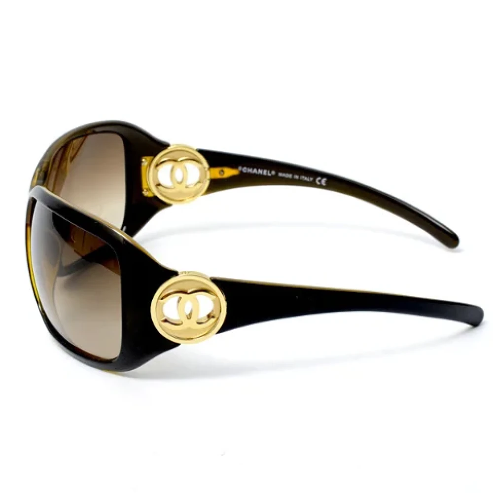 Chanel Vintage Pre-owned Plastic sunglasses Brown Dames