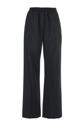 black-elasticated-waist-trousers-woman