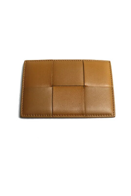 pre-owned-leather-wallets