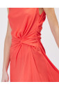 robe-midi-en-crepe-rouge