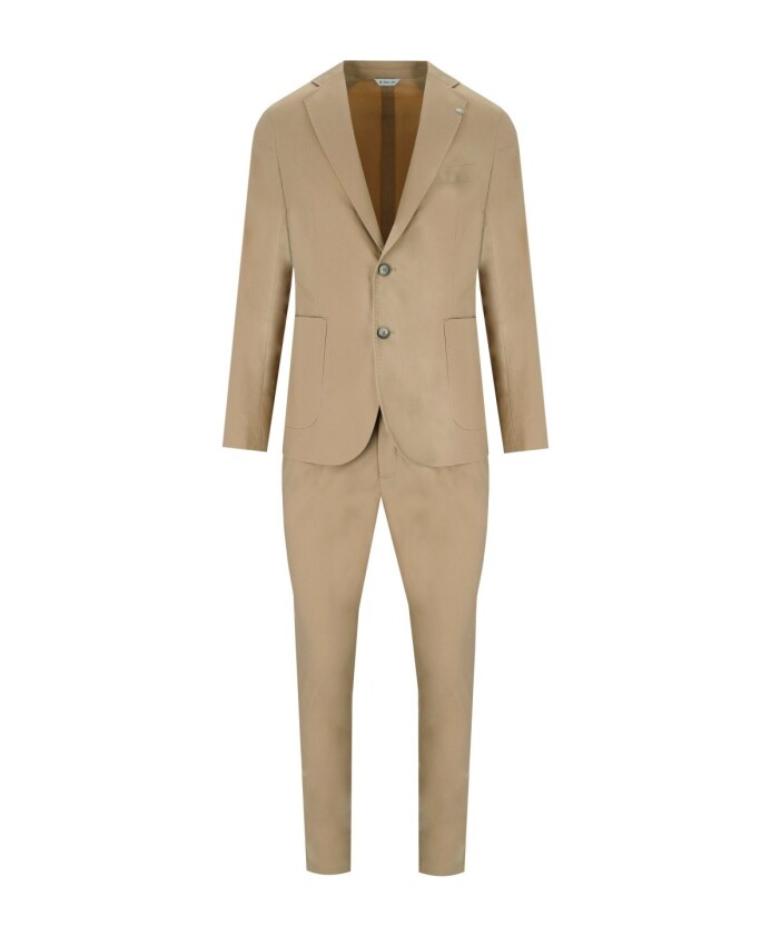 single-breasted-suits