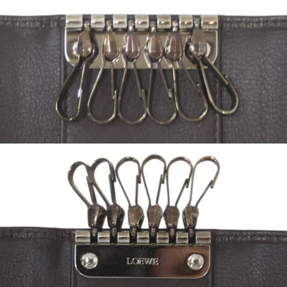 Loewe Pre-owned Leather wallets Brown Dames
