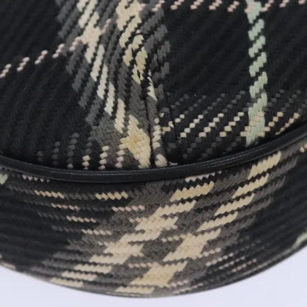 Burberry Vintage Pre-owned Canvas shoulder-bags Black Dames