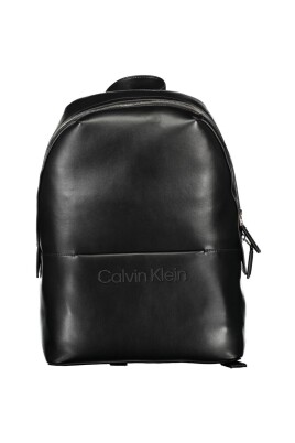 black-men-backpack-modern-trailblazer