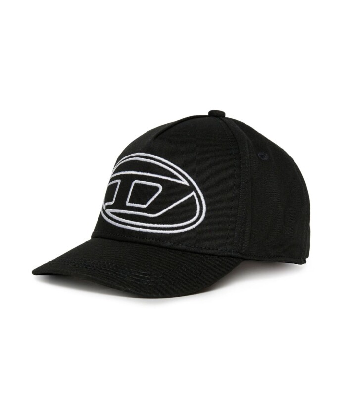 chapeau-boutonne-recouvert-de-tissu