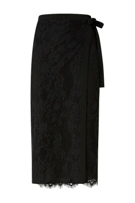black-skirts-for-women