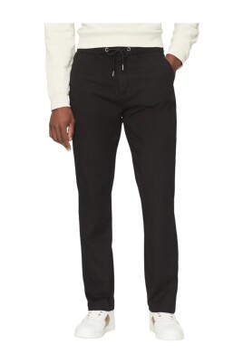 pantalons-homme-noir-style-confort