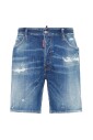 jean-en-denim-bleu-avec-eclaboussures-de-peinture