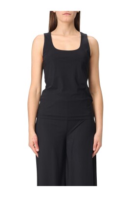 black-sleeveless-top-elegant-silhouette