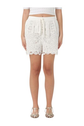 shorts-elegants-en-dentelle
