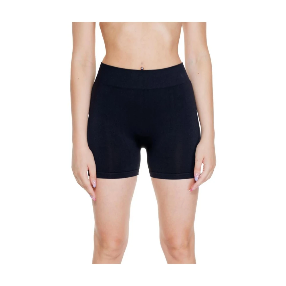 Vero Moda Women's Jackie Boy Shorts - Black - S/M - Image 5