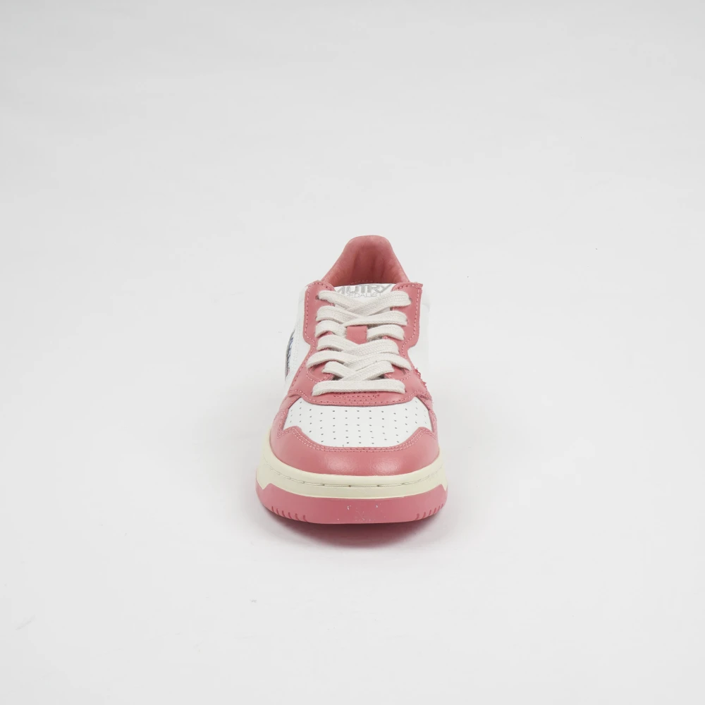 Autry Medalist Low Sneakers