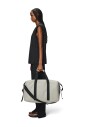 weekend-duffel-bag-with-zip-closure