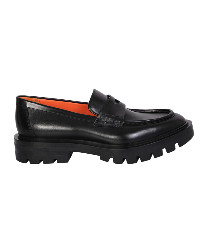 penny-loafer-noir-avec-bout-rond