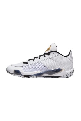 chaussures-de-basket-basses